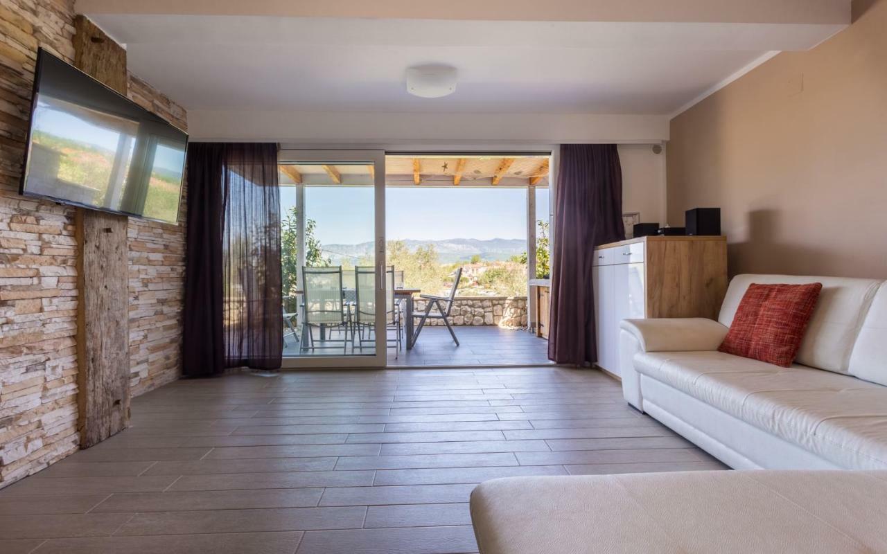 Apartment Trava Klimno Ngoại thất bức ảnh